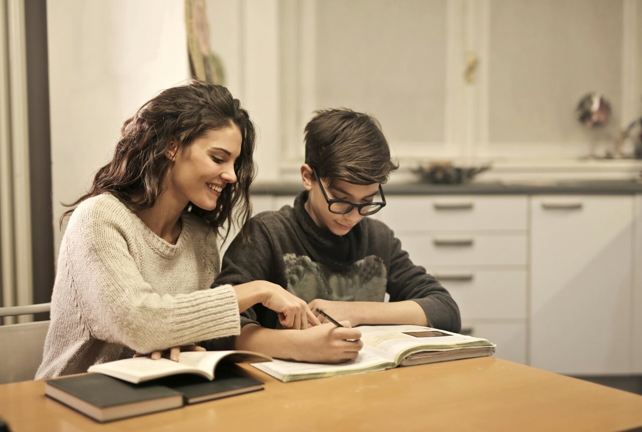 Increase Reading Speed by Minimizing Distractions During Reading Time