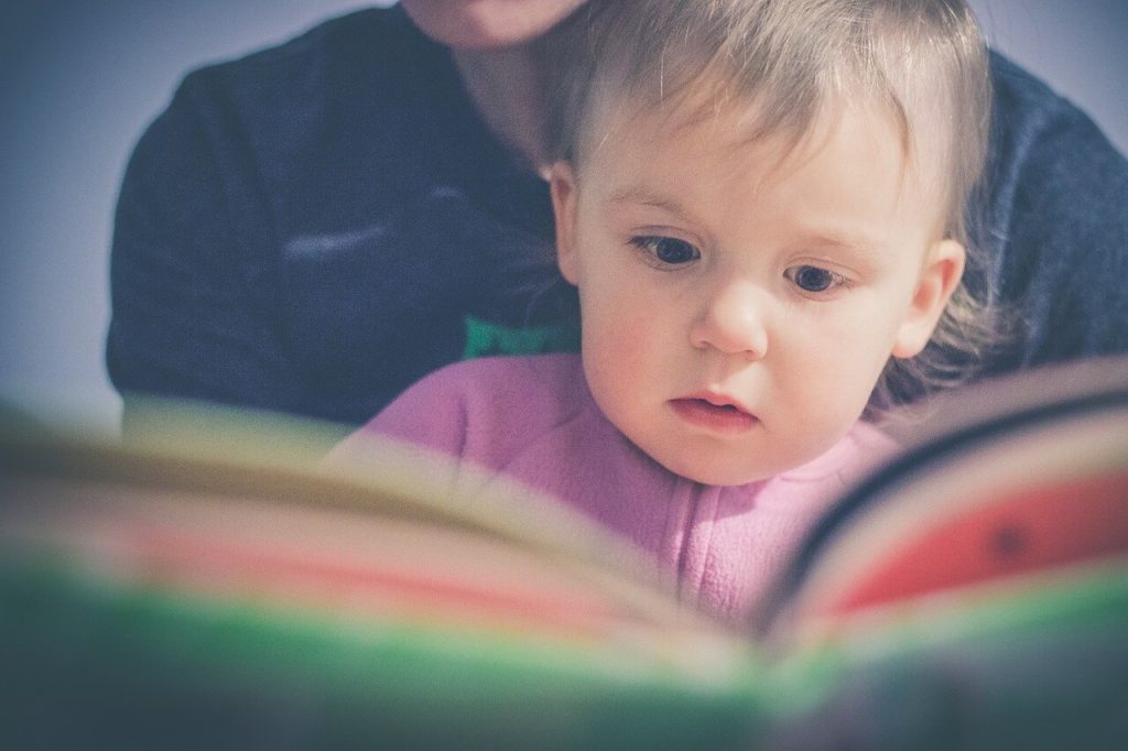 #8 How to help struggling readers at home by reading them books