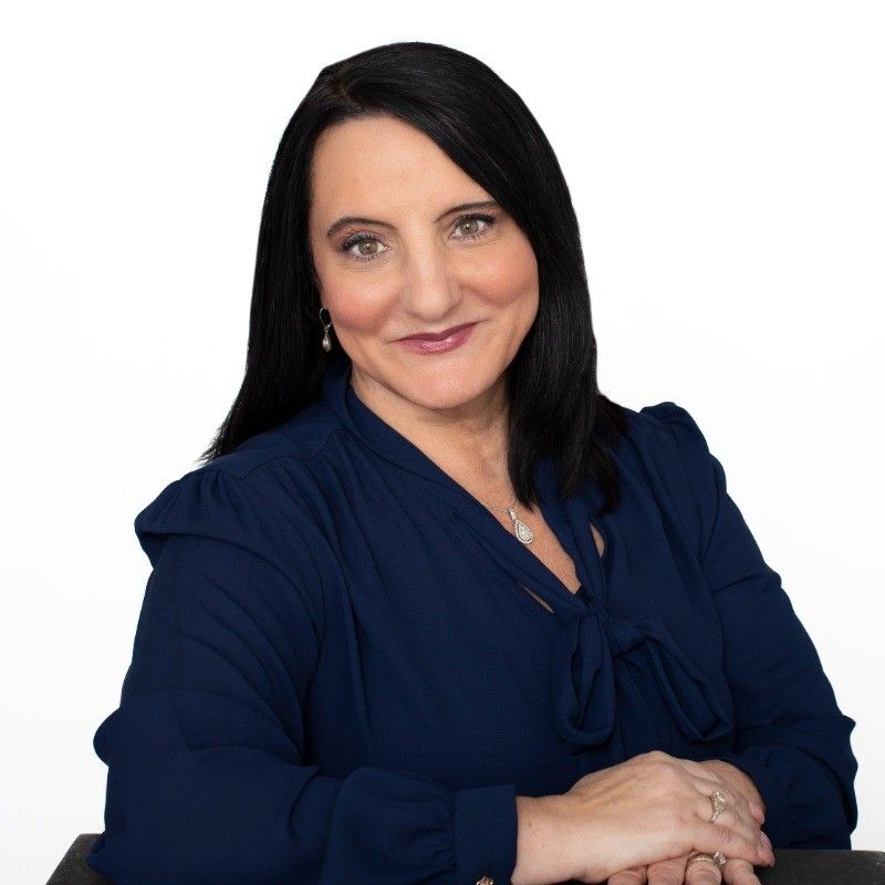 Author Roseann Capanna-Hodge