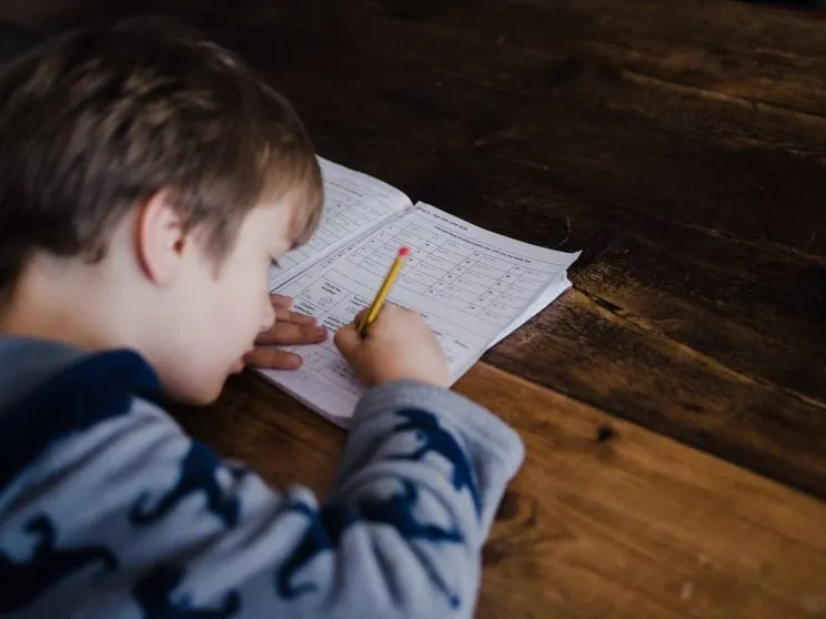How To Use a Protractor? A Step-by-Step Guide