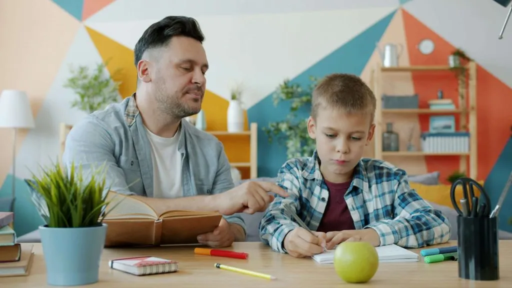 #10 Teaching kids to write by utilizing creative prompts