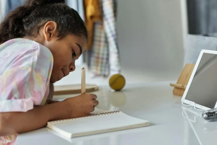 How to Write a Conclusion Paragraph: Step-by-Step Help